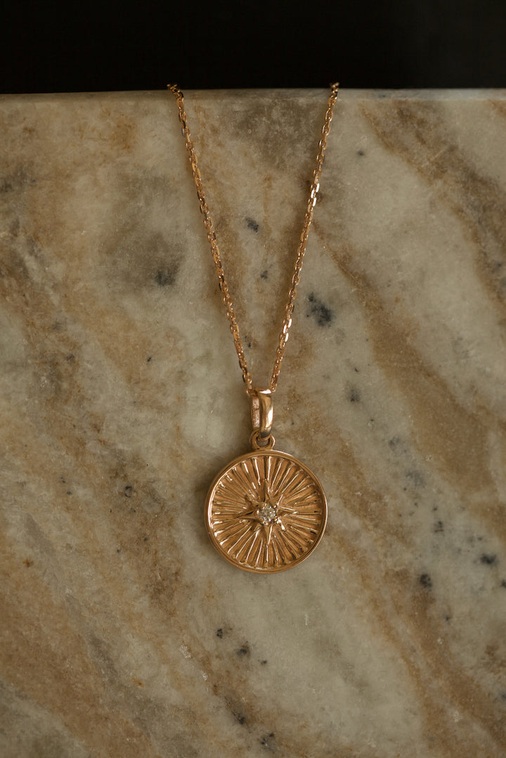 "FOLLOW YOUR STAR" PENDANT - IN GOLD