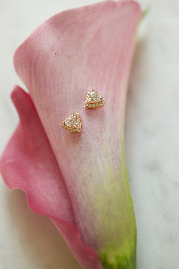 CHAPTER 10 TRIANGLE MINI EARRINGS