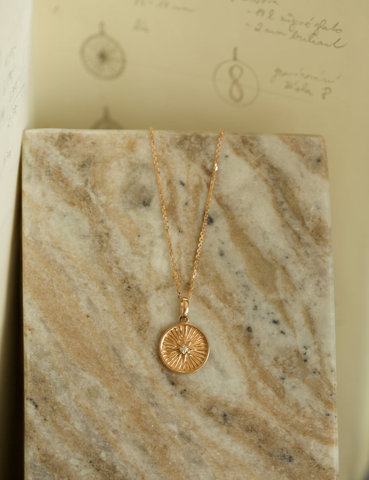 "FOLLOW YOUR STAR" PENDANT - IN GOLD