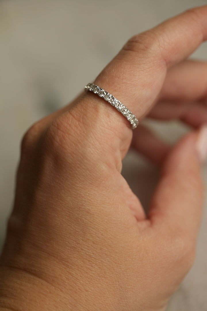 ETERNITY DIAMOND RING - 2,5 MM DIAMONDS