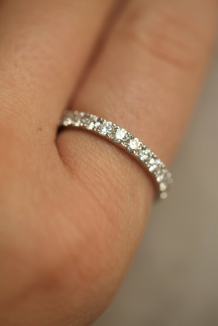 ETERNITY DIAMOND RING - 2,5 MM DIAMONDS
