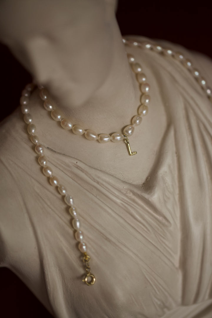 PEARLS & INITIALS NECKLACE