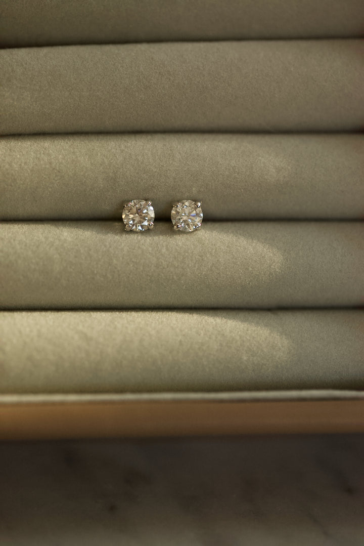 0.5 CT DIAMONDS EARRINGS