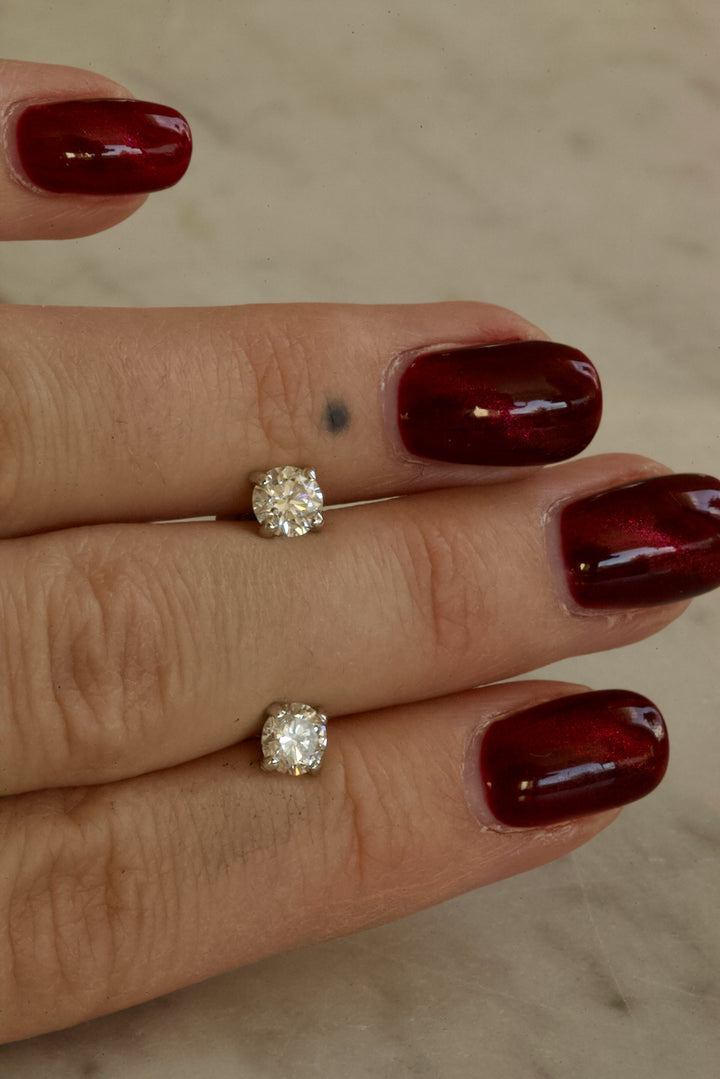 0.5 CT DIAMONDS EARRINGS