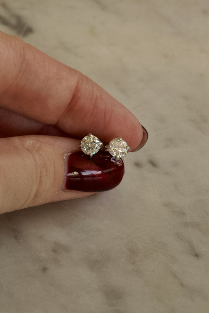 0.5 CT DIAMONDS EARRINGS