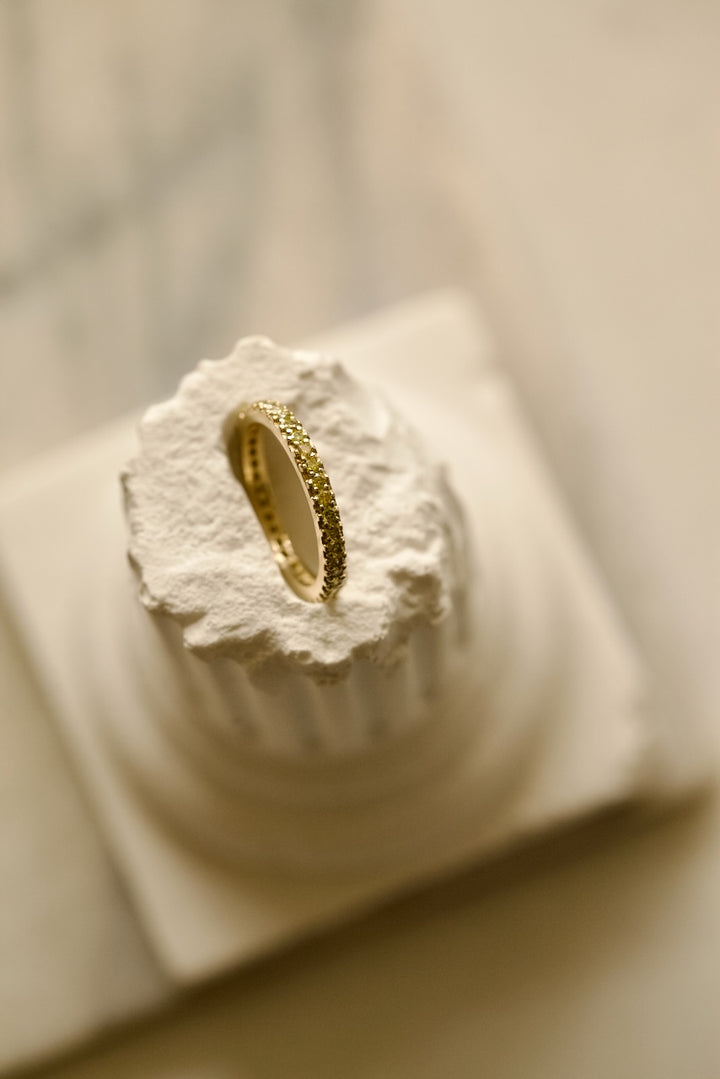 YELLOW DIAMONDS RING