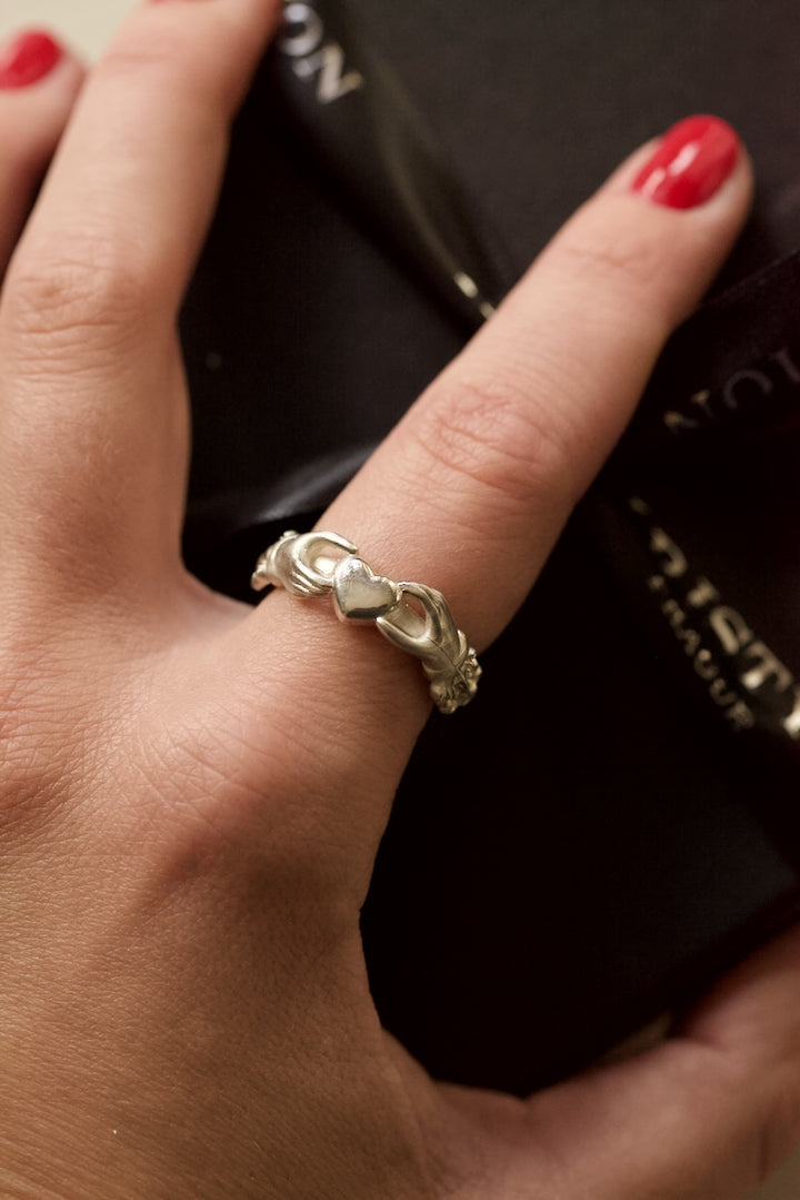 SILVER CLADDAGH RING
