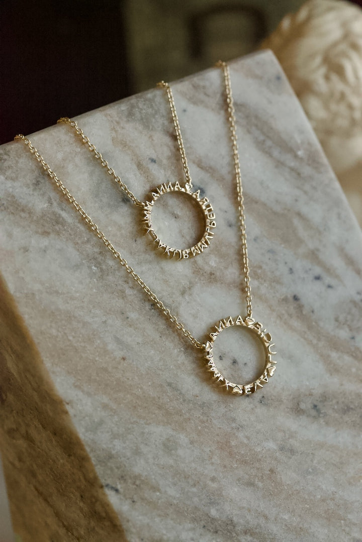 CHAPTER 1 TEXT NECKLACE IN GOLD