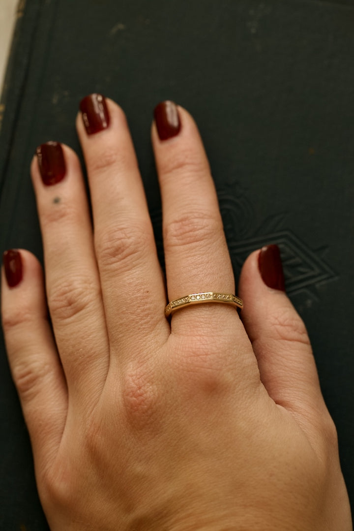 ART DECO RING IN GOLD WITH CUBIC ZIRCONS