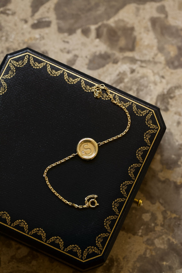 SIGNET BRACELET IN SILVER
