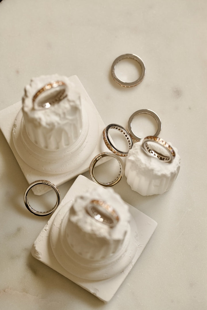 PEACH ZIRCONS RING IN SILVER