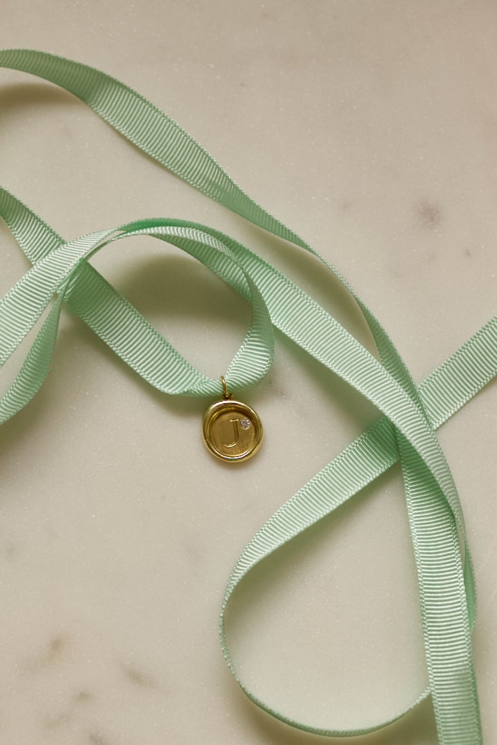 SIGNET PENDANT IN SILVER