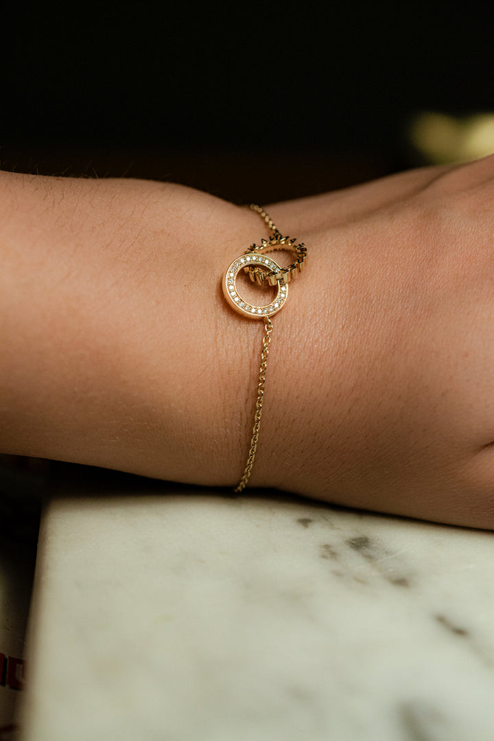 CHAPTER 19 BRACELET - IN 14K GOLD WITH DIAMONDS