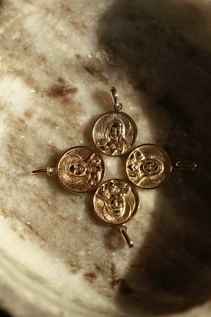 MADONNA PENDANT - IN GOLD