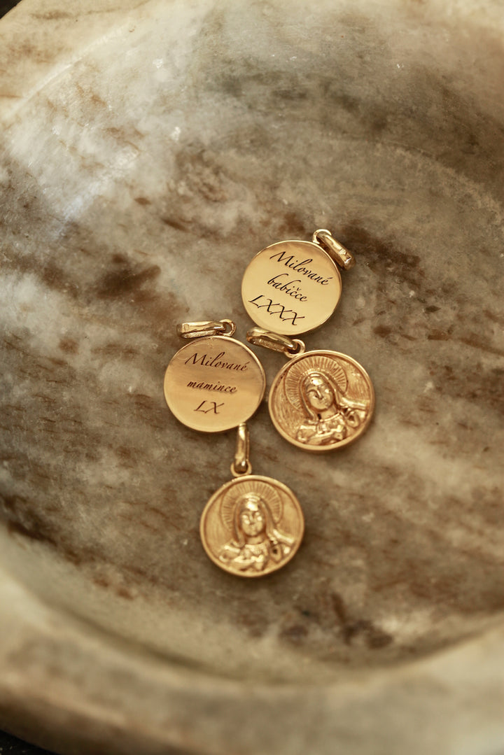 MADONNA PENDANT - IN GOLD