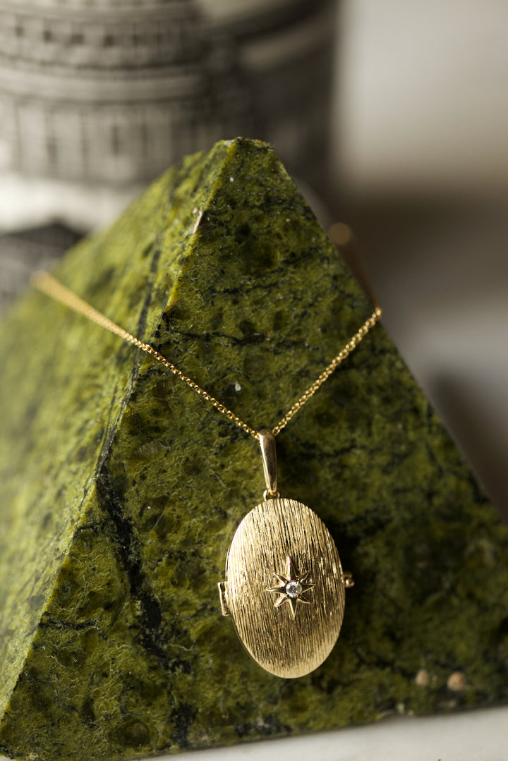 DIAMOND STAR MEDALLION