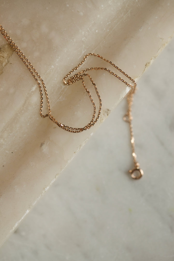 PLAIN GOLDEN CHAIN - NECKLACE