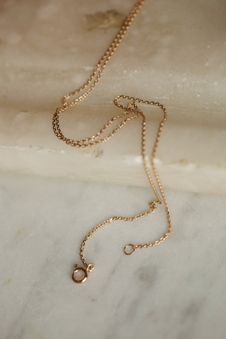 PLAIN GOLDEN CHAIN - NECKLACE