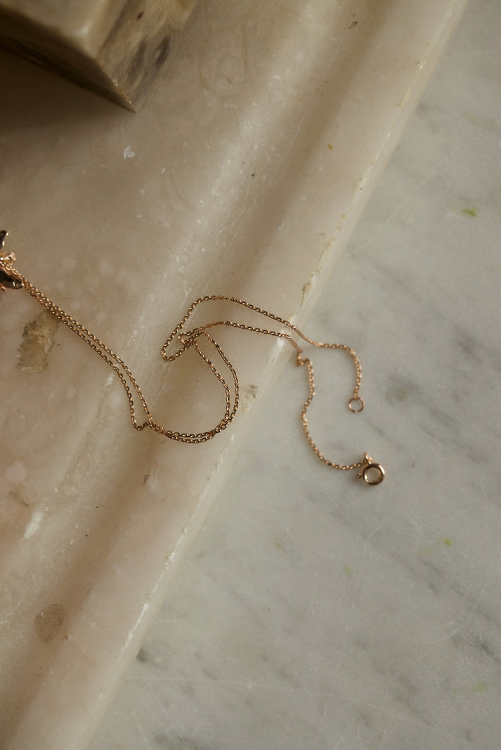 PLAIN GOLDEN CHAIN - NECKLACE