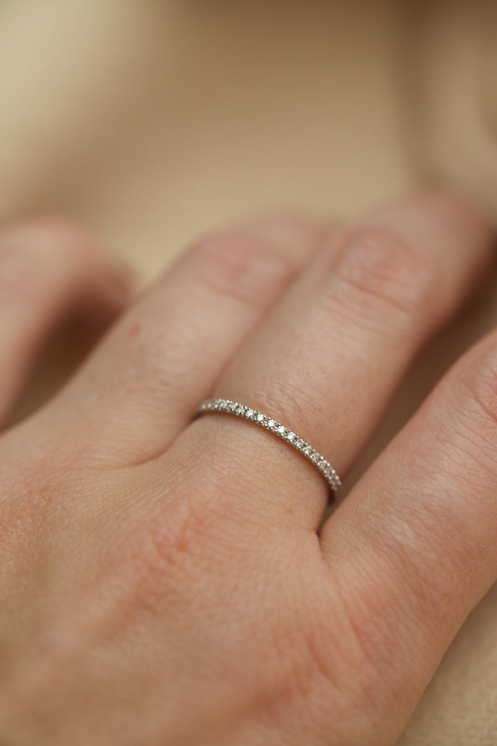 ETERNITY 1,2 MM DIAMOND RING