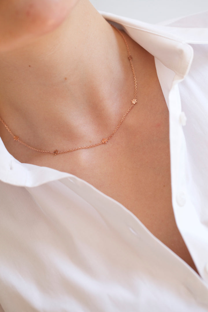 STARS NECKLACE WITH DIAMONDS