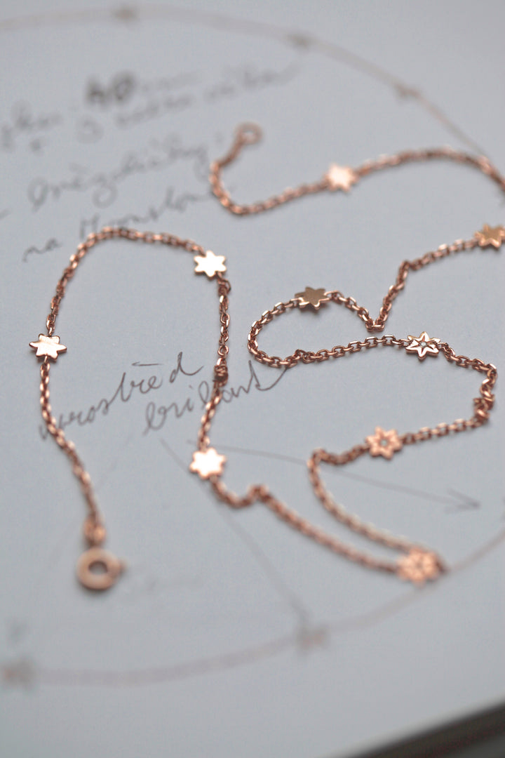STARS NECKLACE WITH DIAMONDS