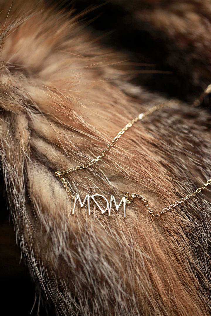 INITIALS NECKLACE - YELLOW GOLD
