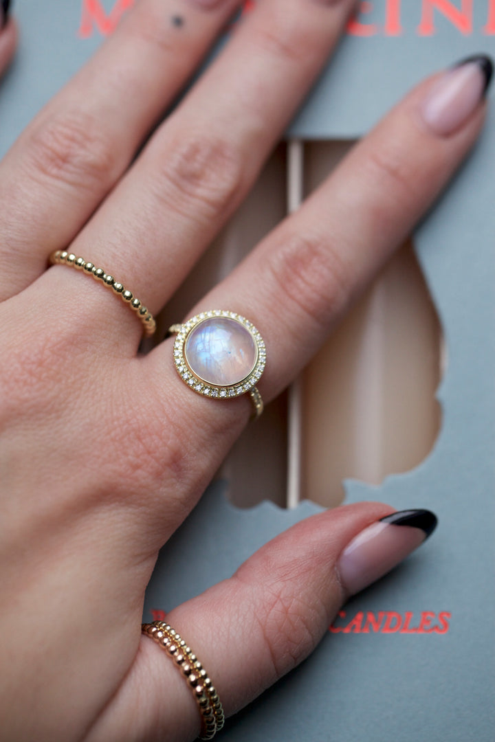 MOONSTONE RING