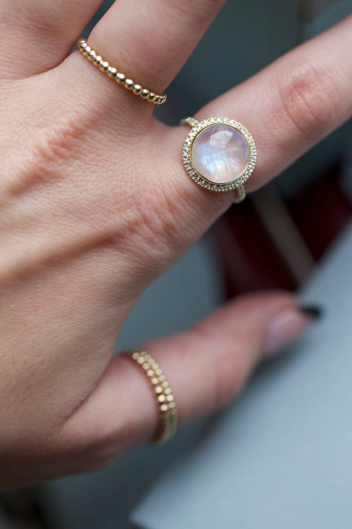 MOONSTONE RING