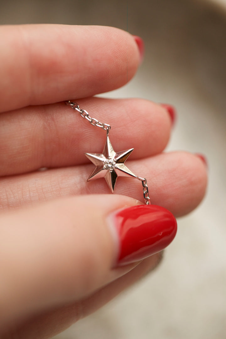 STAR PENDANT - IN 14K GOLD