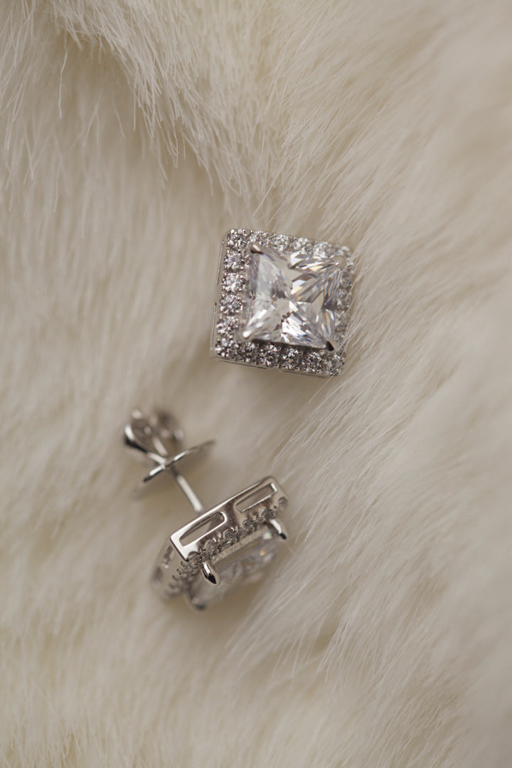 CHAPTER 10 SQUARE EARRINGS