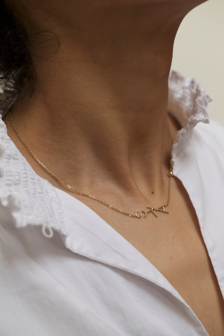 INITIALS NECKLACE - YELLOW GOLD