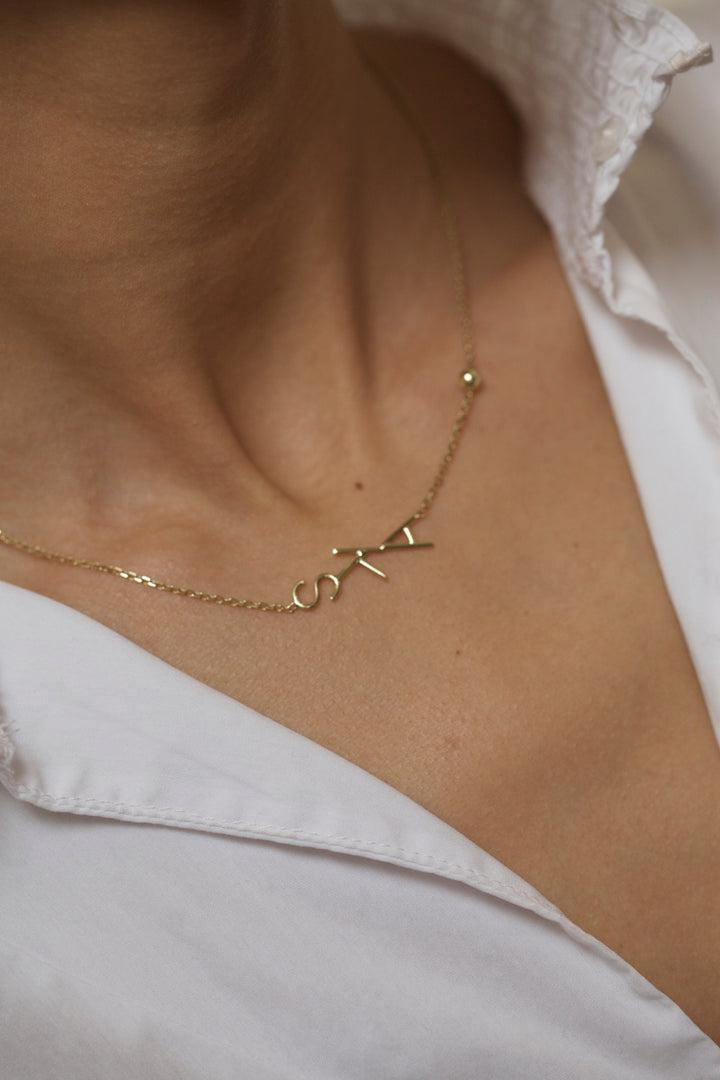 INITIALS NECKLACE - YELLOW GOLD