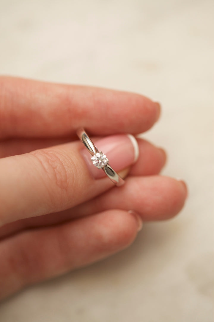 0.25 CARAT DIAMOND ENGAGEMENT RING