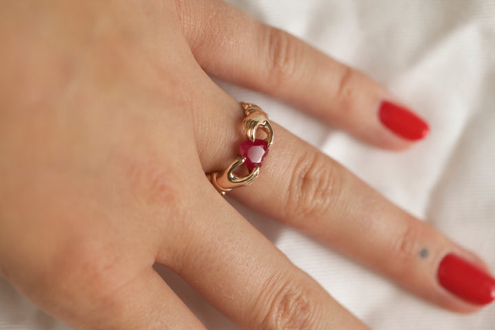 CLADDAGH RING WITH RUBY HEART