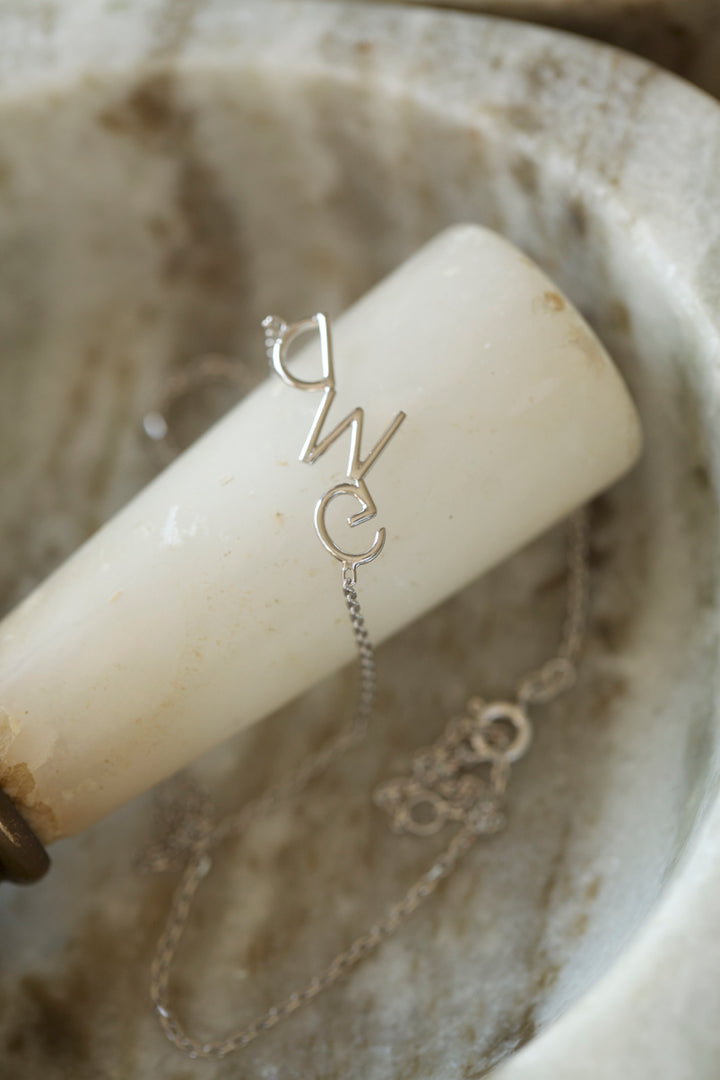 INITIALS NECKLACE - WHITE GOLD