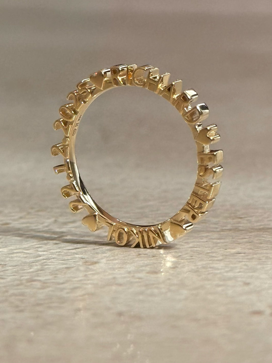 CHAPTER 1 TEXT RING - IN 18K GOLD