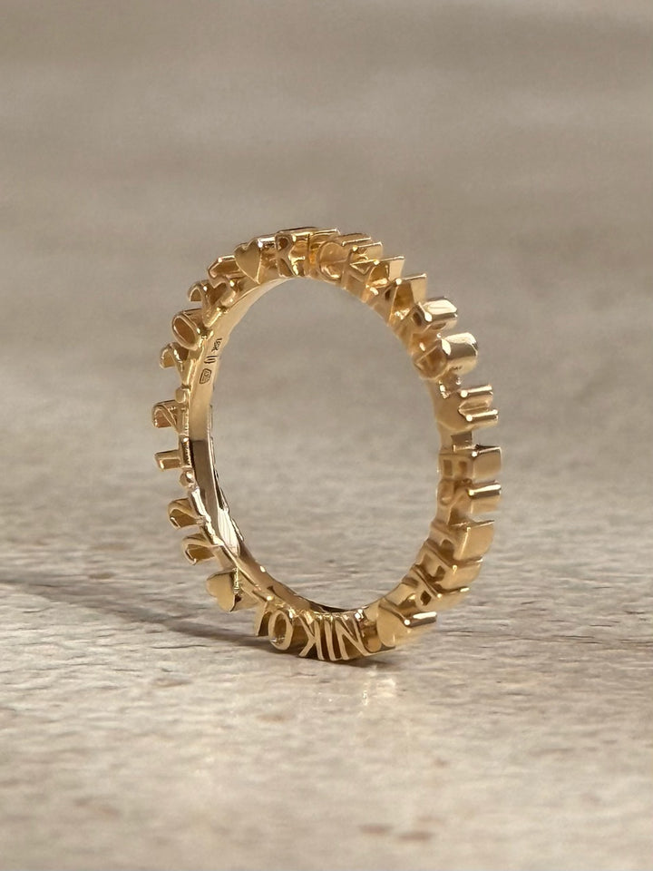 CHAPTER 1 TEXT RING - IN 18K GOLD