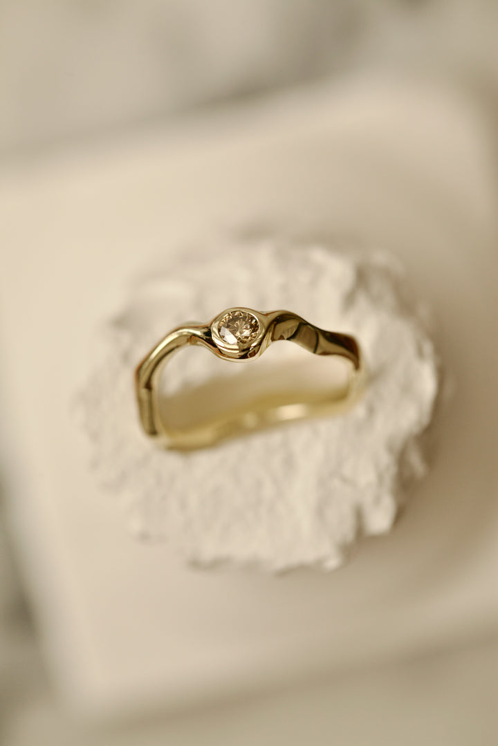 "FLOW" RING