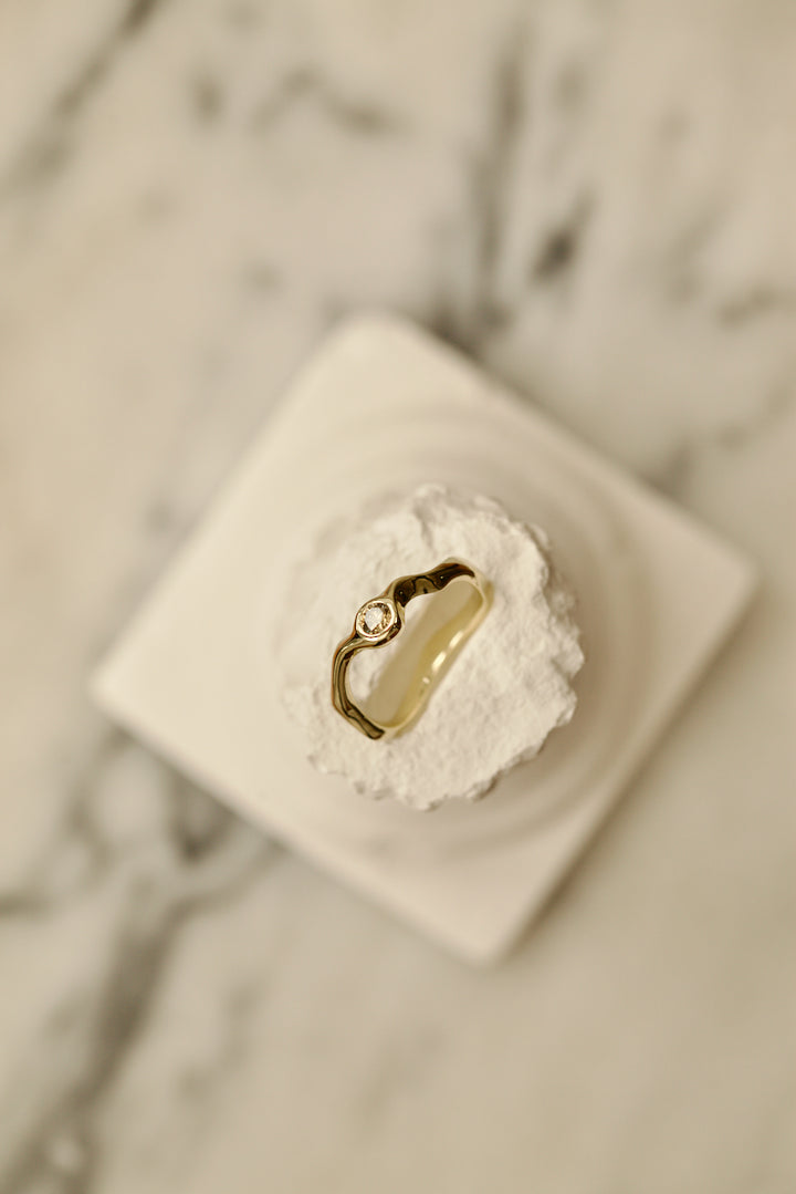 "FLOW" RING