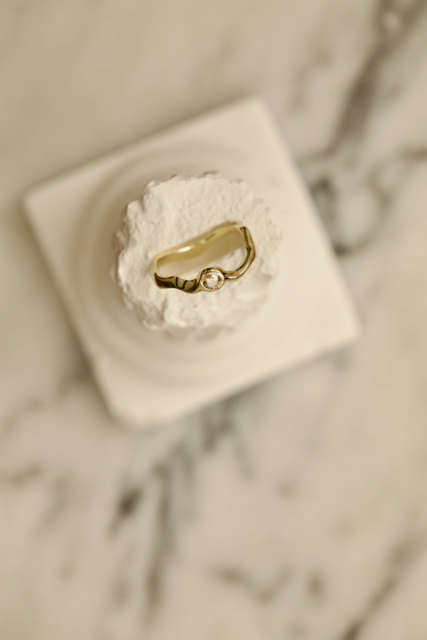 "FLOW" RING