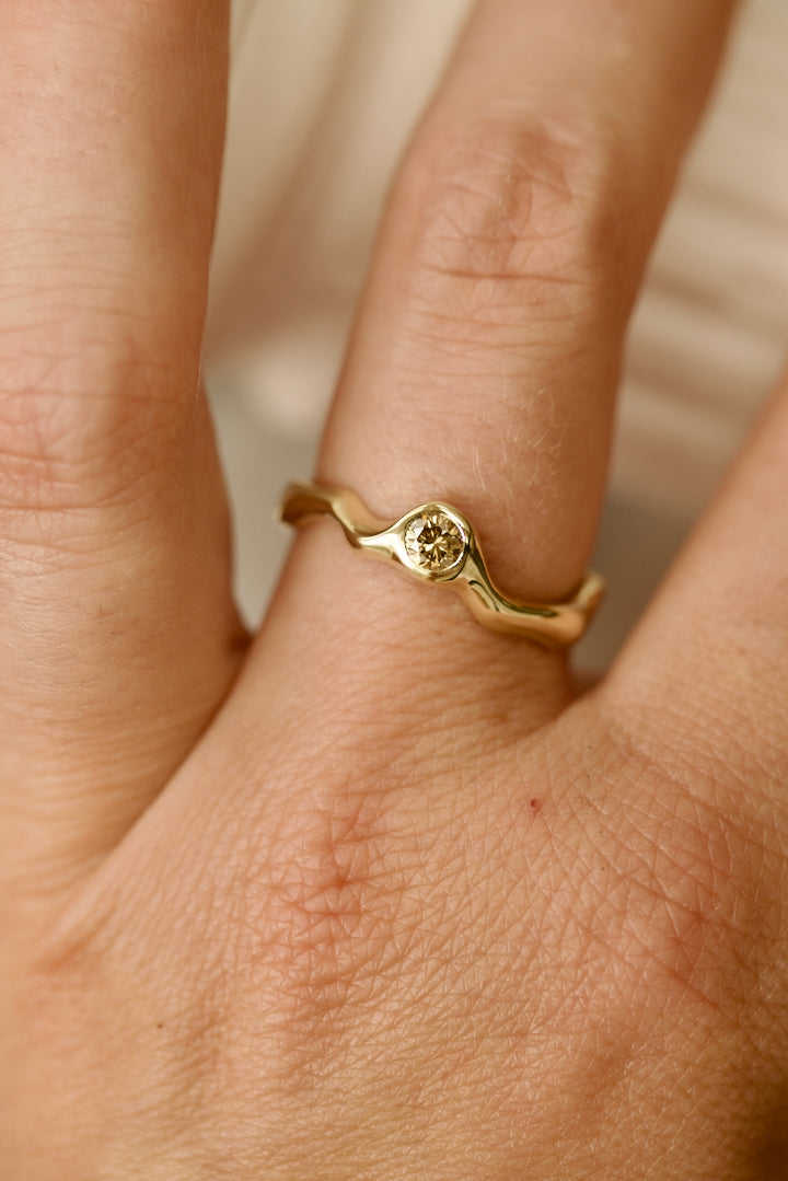 "FLOW" RING