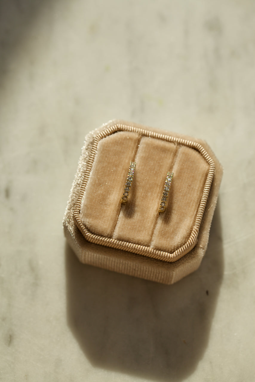 "DAILY DIAMONDS" HOOP EARRINGS