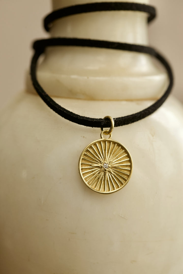 "FOLLOW YOUR STAR" PENDANT - IN SILVER