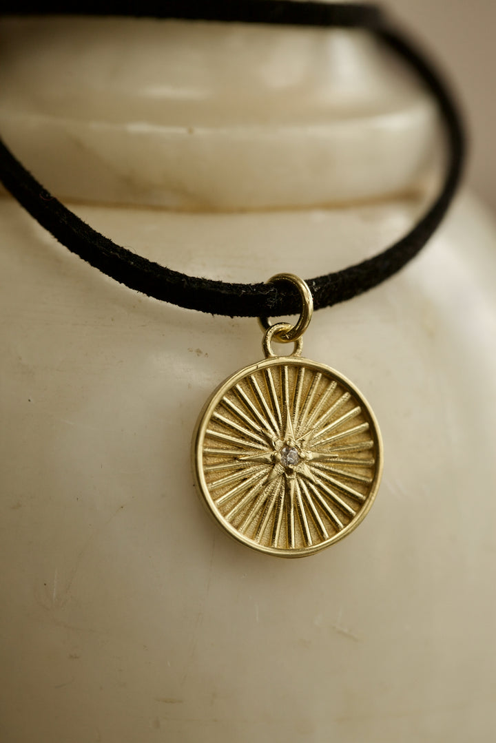 "FOLLOW YOUR STAR" PENDANT - IN SILVER