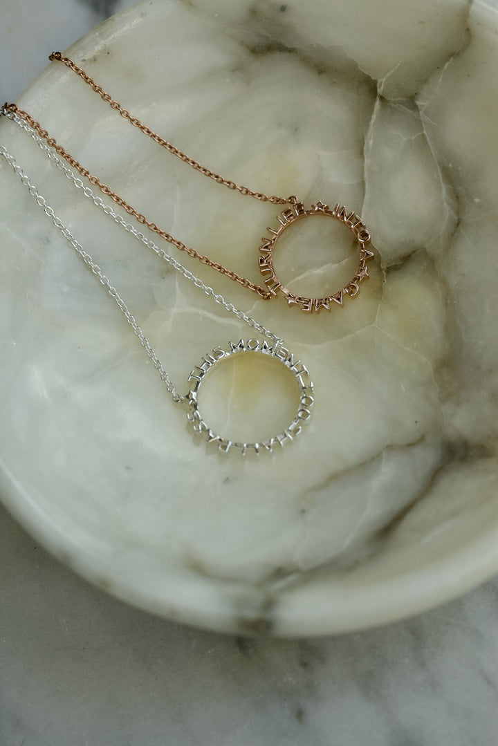 QUOTE NECKLACE ON CHAIN IN SILVER