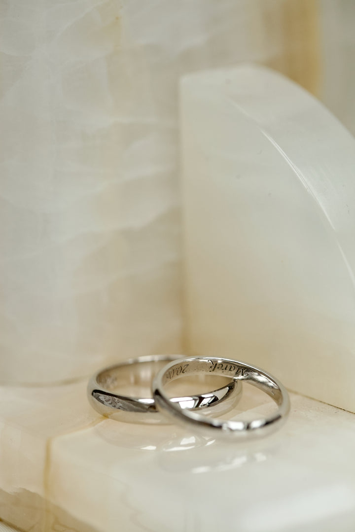 "GOLD BASE" WEDDING BAND